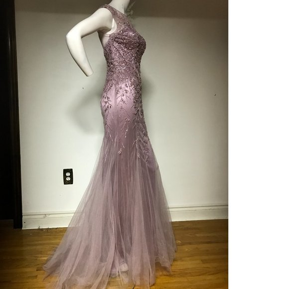 Le Chateau formal wedding bridesmaid gown dress embellished floral beaded tulle - Picture 2 of 13